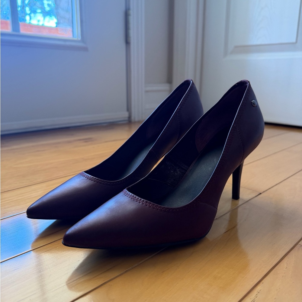 Elegant Red Wine - Women's Heels